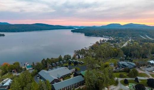 The Wedding Website of Shelby Ferrigan and Tom Murray