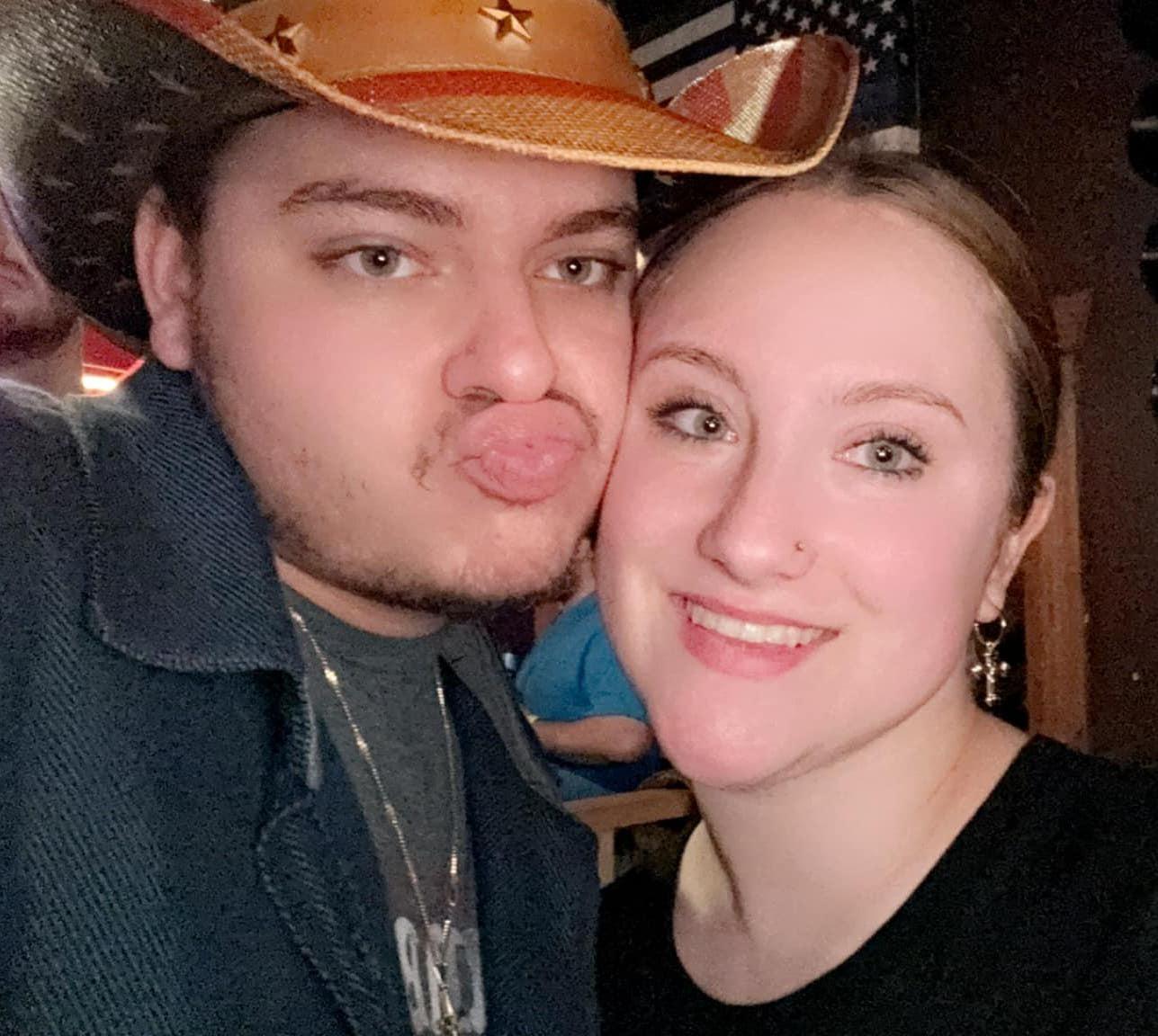 The Wedding Website of Cheyanne Chapman and Jonathan Hackett