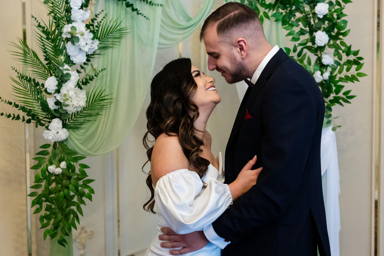 The Wedding Website of Ionela Denisa and Mihai Nicolae