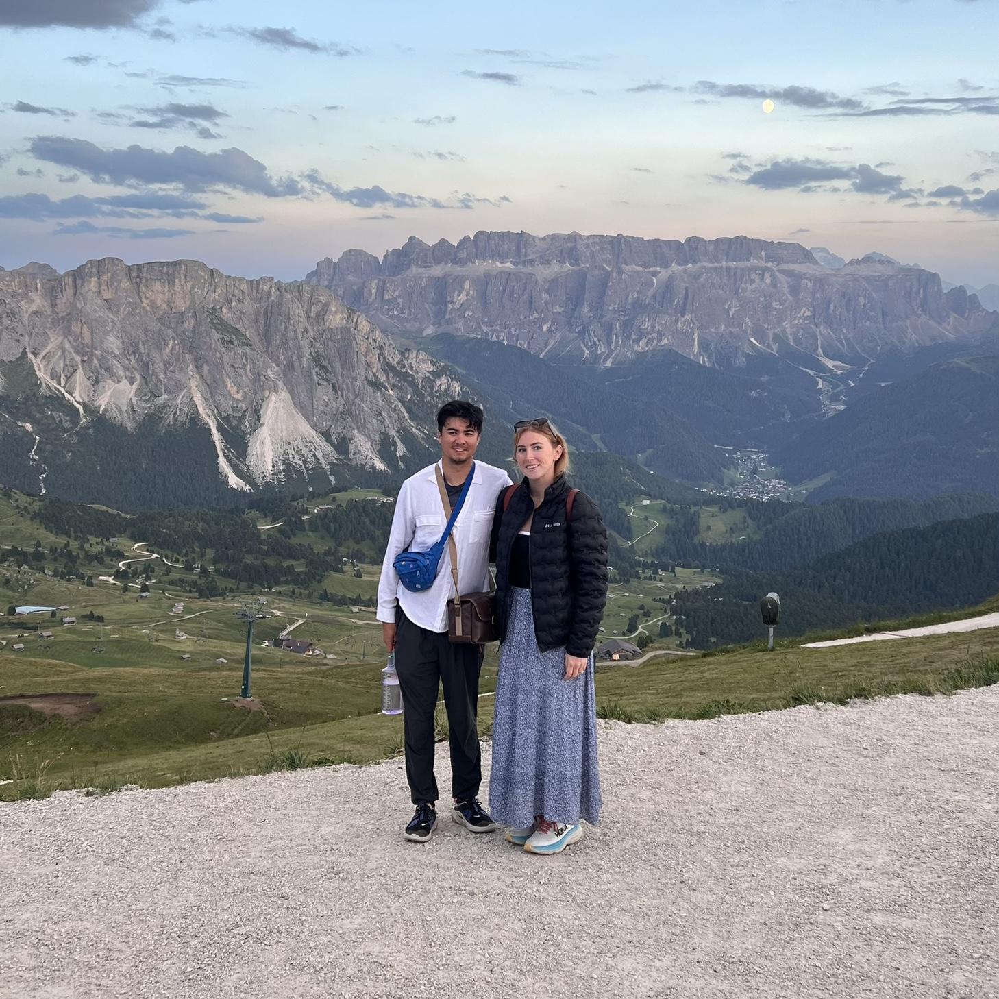Right before a long trek down the Seceda mountain!