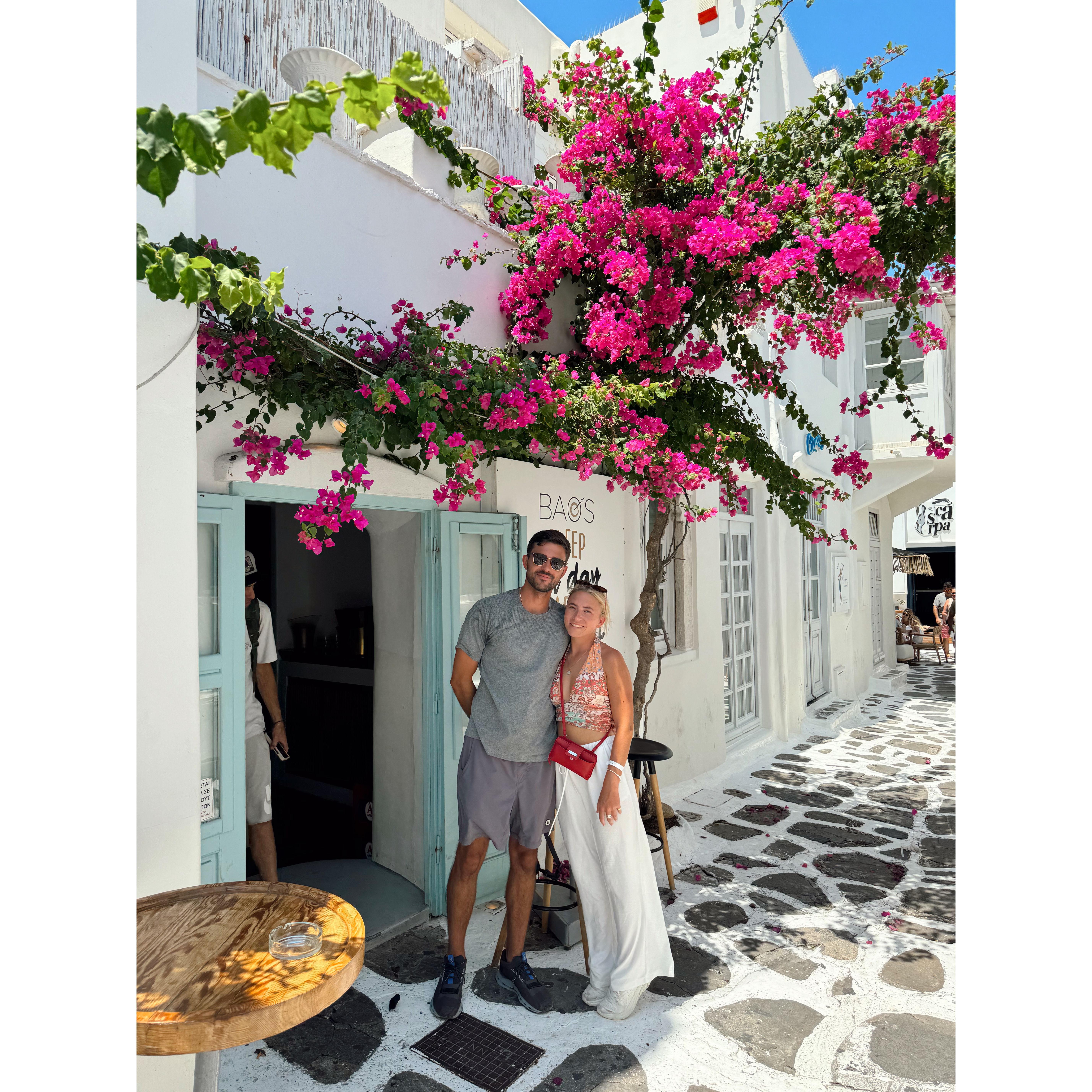 Mykonos!