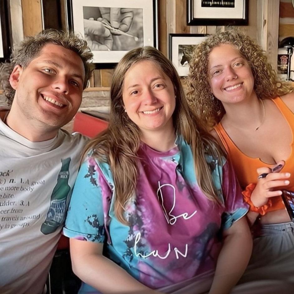 It's a great day when your kids remind you that they like each other! Lisa's kids enjoyed a good time when they vacationed in Knoxville together.