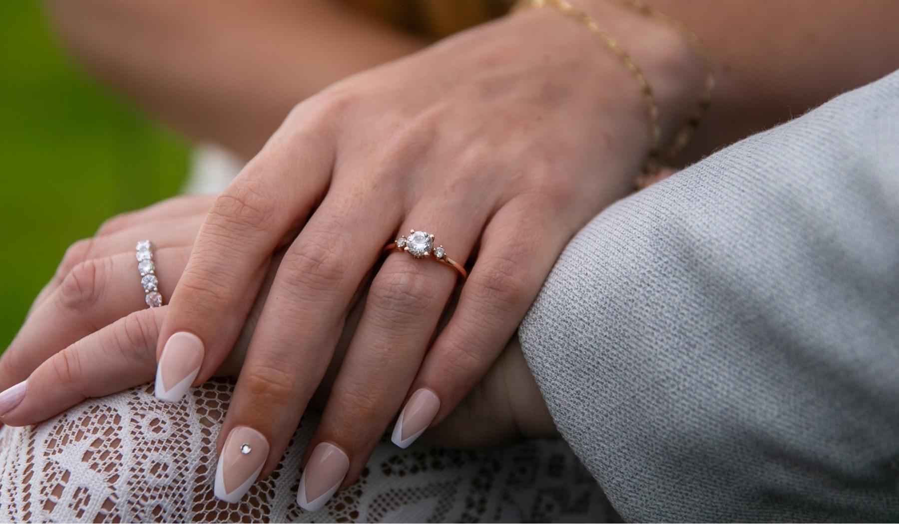 The Wedding Website of Autumn Lynn Isaacson and Amelia Rosalyn Sample