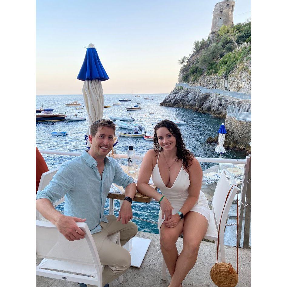During a  vacation week during bariatric surgery, we enjoyed a trip to Italy for Doug's friend Chase's wedding, inlcuding a fun waterside dinner at "Il Pirata"