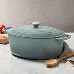 Le Creuset Signature Oval Dutch Oven