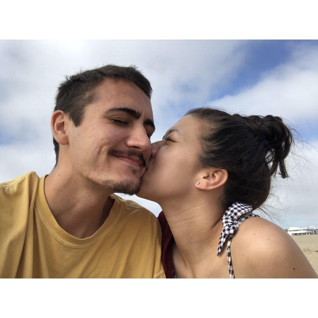KISSY!