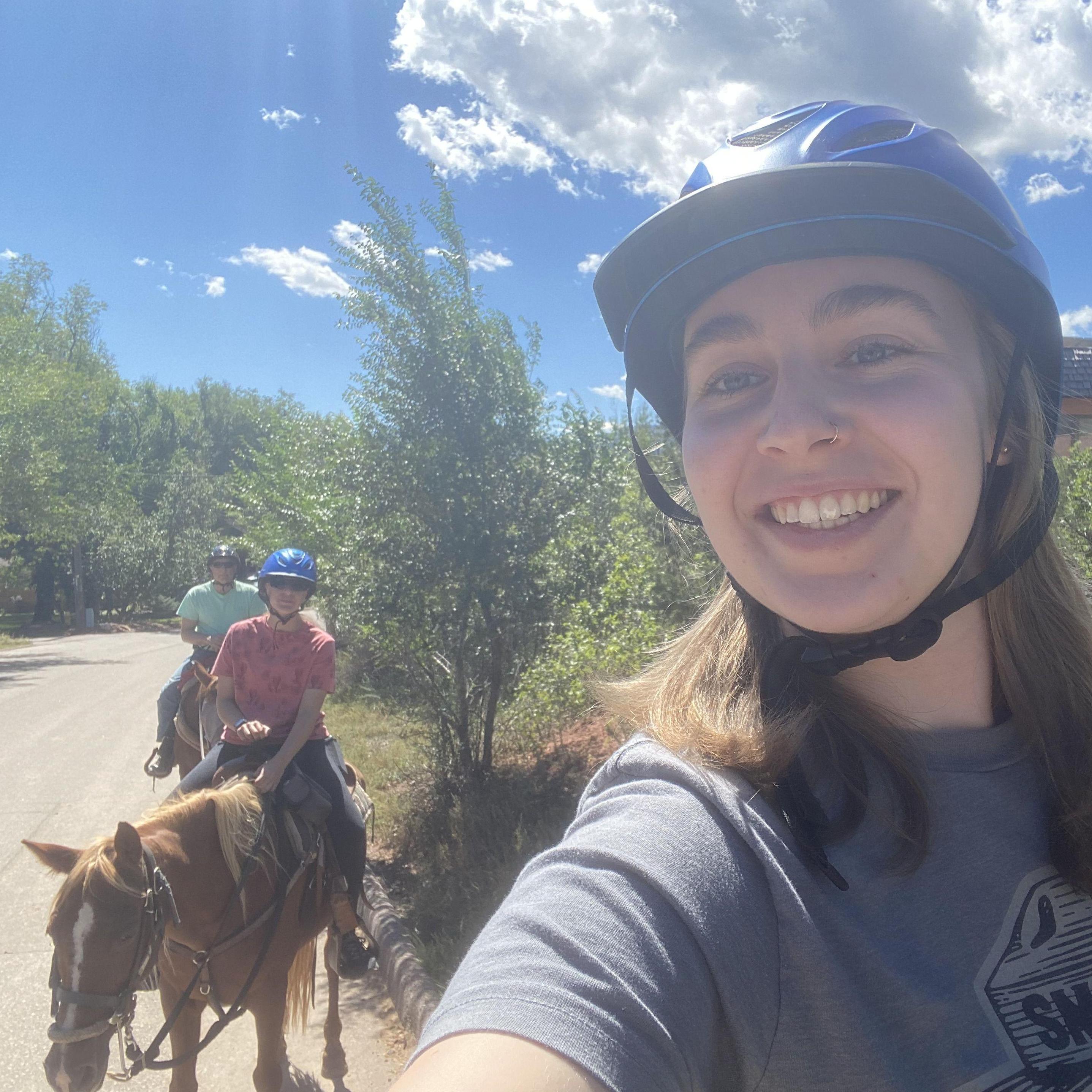 While spending time in Colorado for Morgan’s cousins wedding in 2022, we went horseback riding around The Garden of the Gods.
