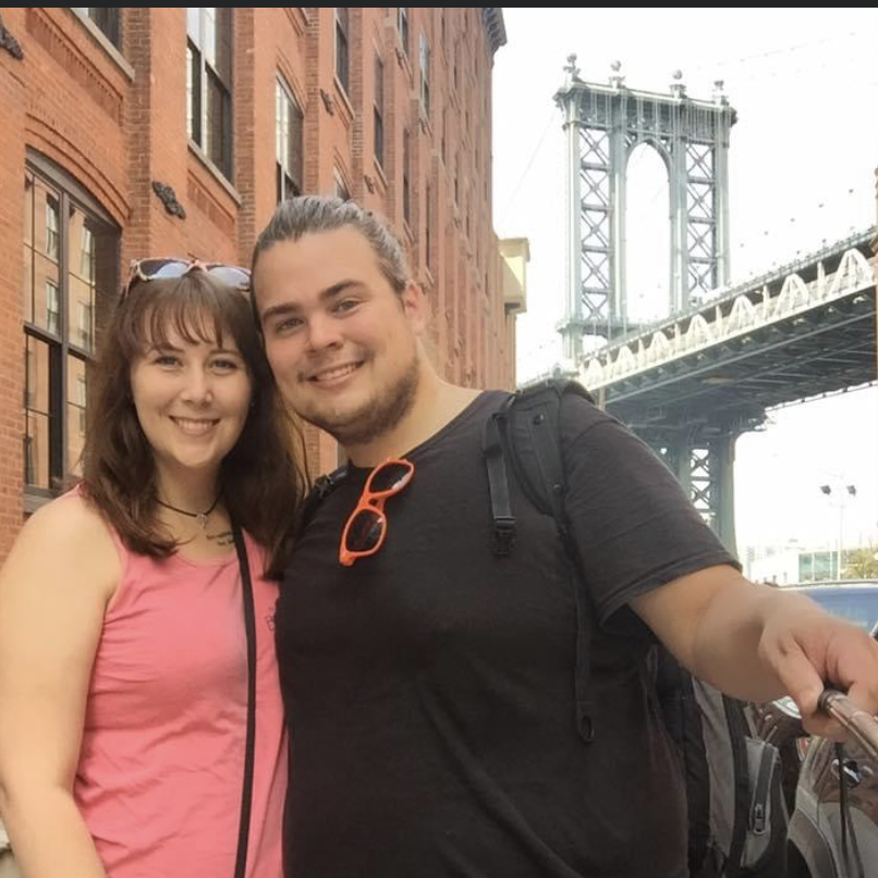 Selfie with the Manhattan Bridge.