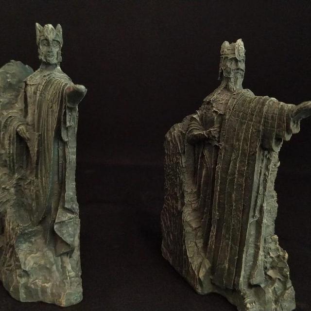 Lord of the rings Argonath statue bookend 6'', lotr