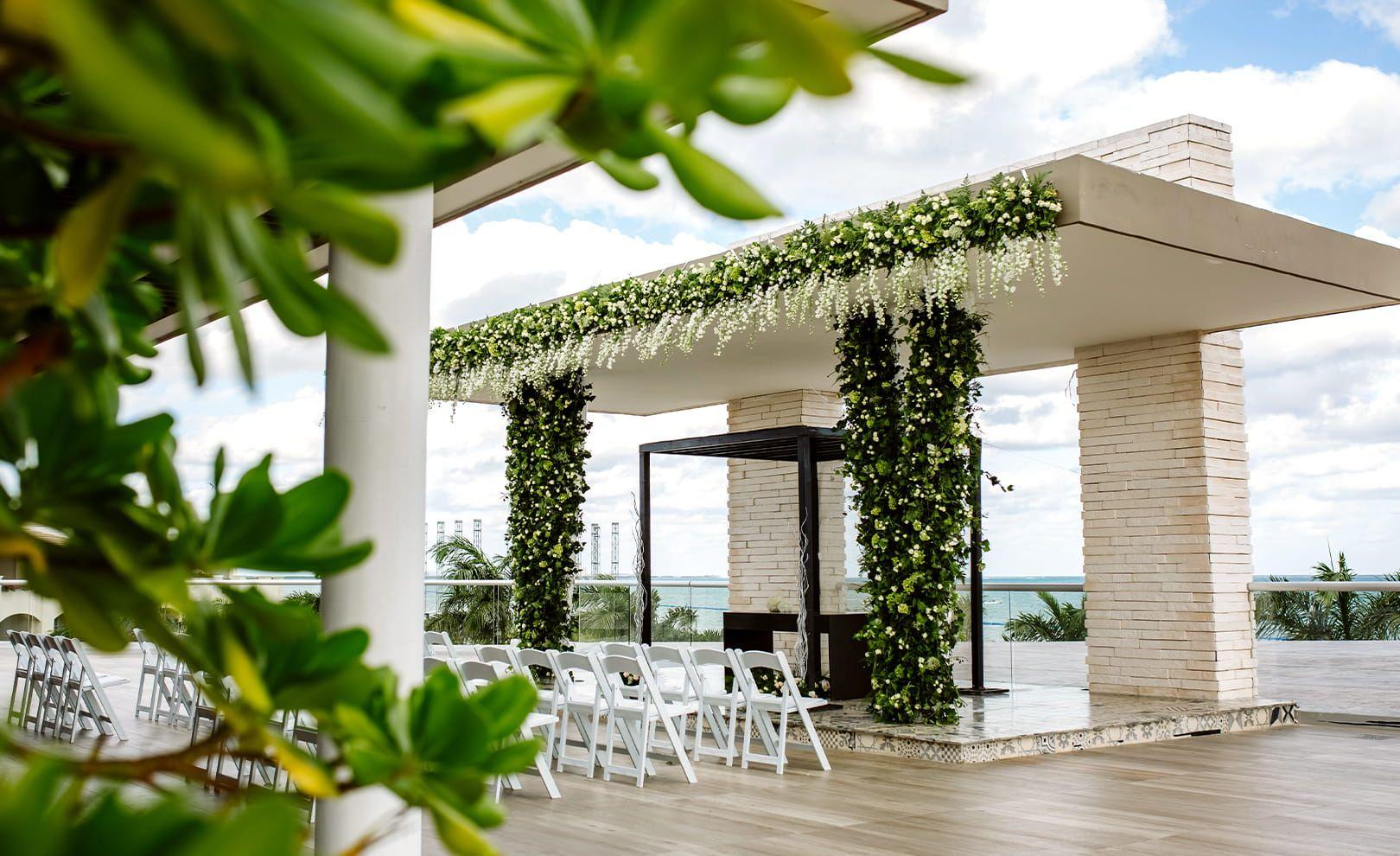 The Wedding Website of Jazmin Austin and Jonathan Hill