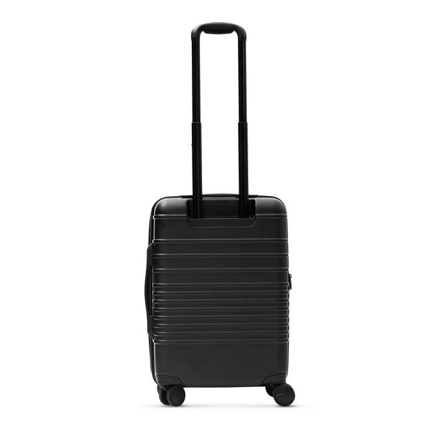 BÉIS Carry-On Roller in All Black