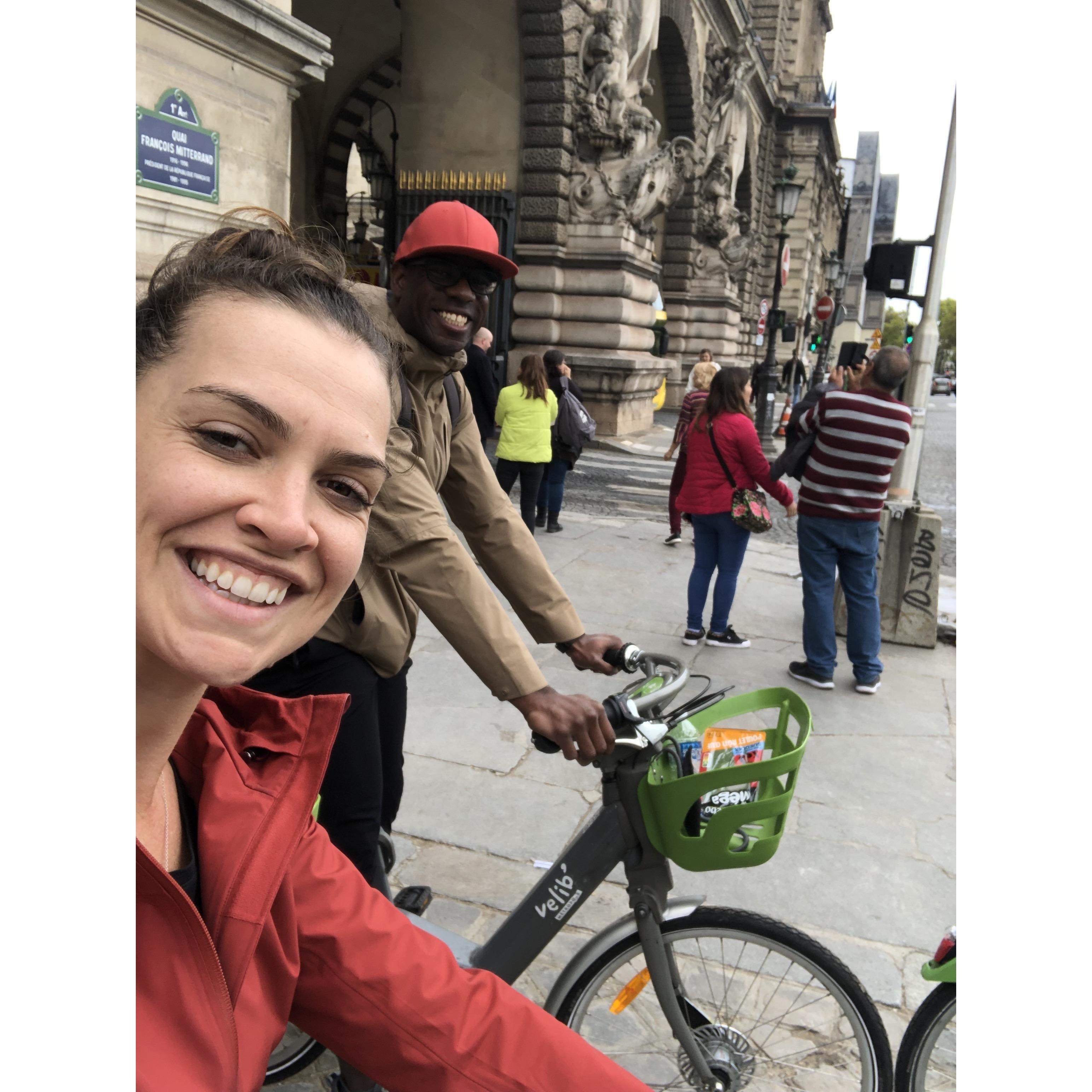 Our biking love continued to Paris