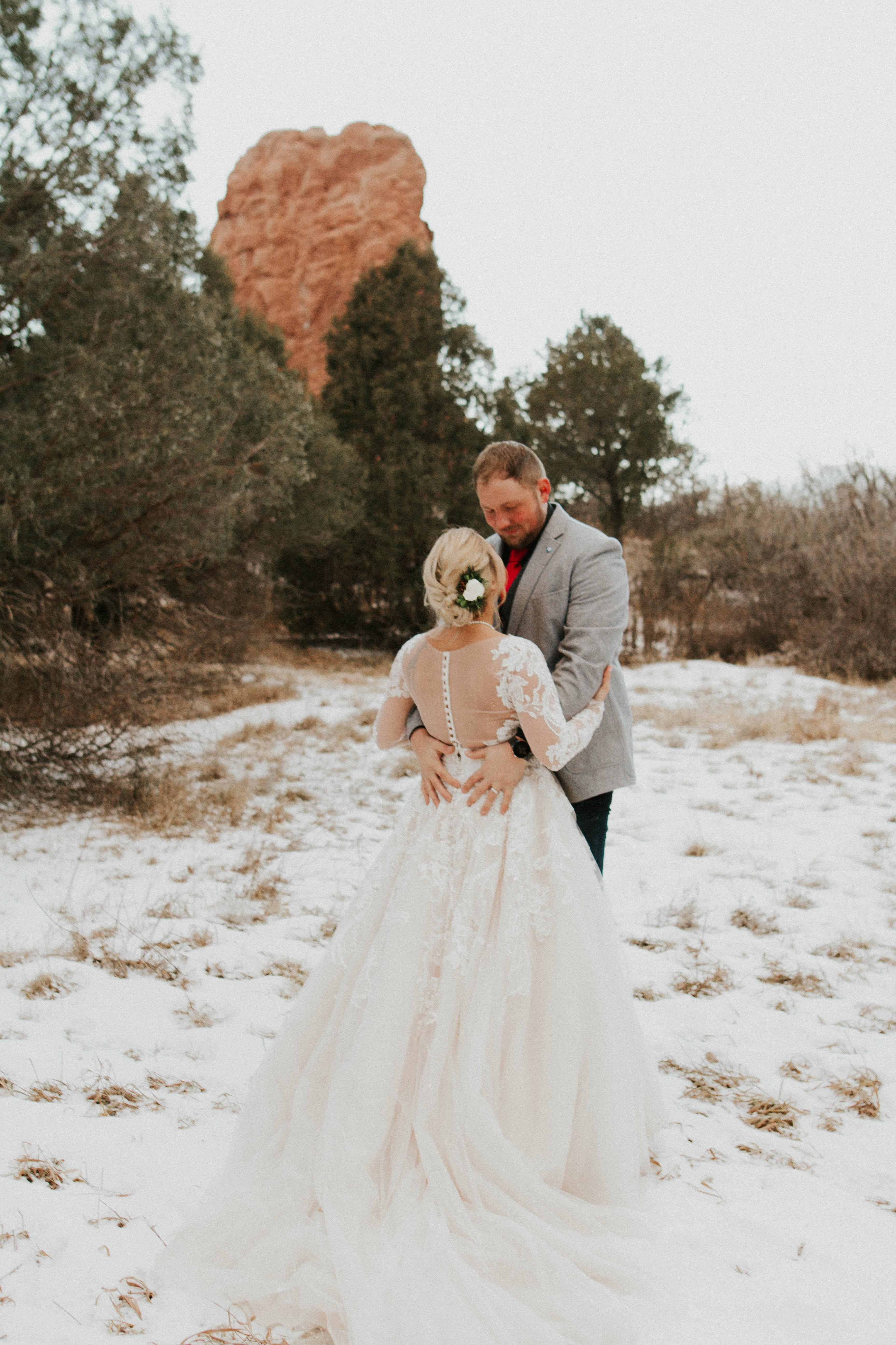 The Wedding Website of Lynnea Isaacson and Patrick Schuster