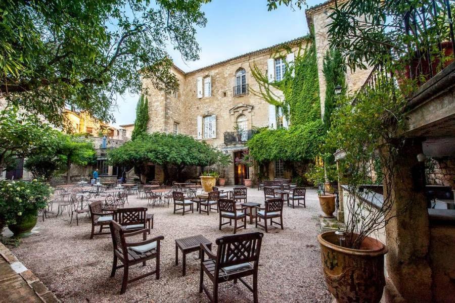 The Wedding Website of Isabel Custer and Sergio Mendoza