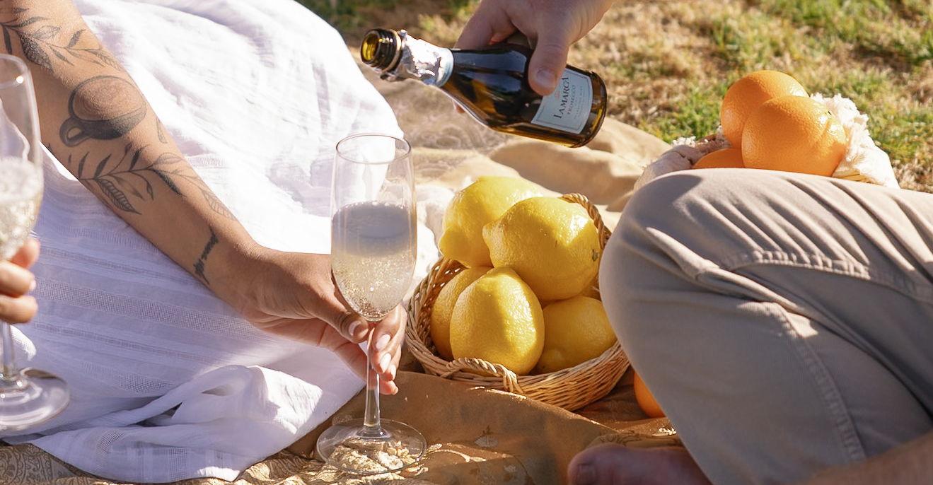 The Wedding Website of Zoë Black and Connor Ward