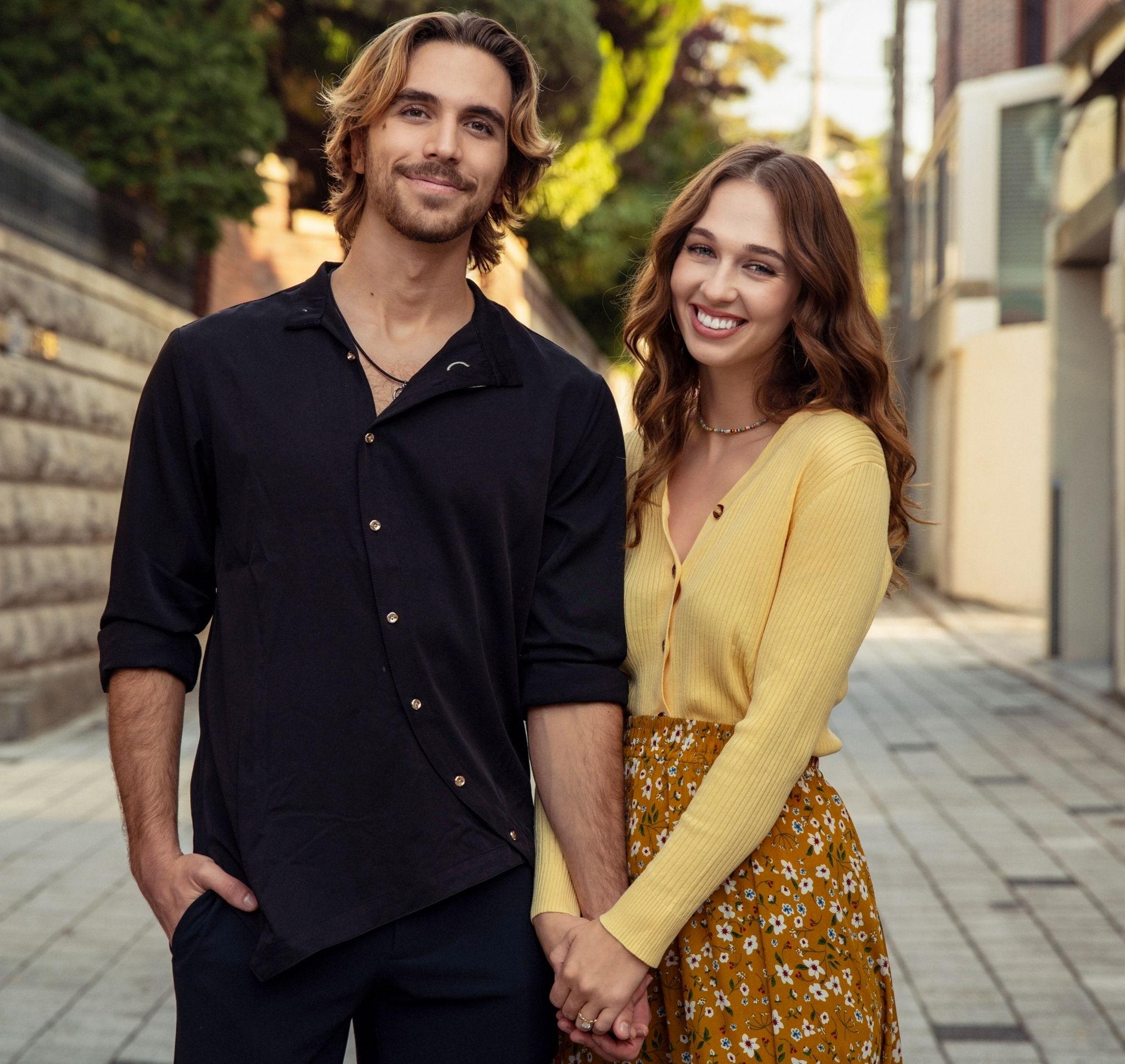 The Wedding Website of Akiane Kramarik and Sebastian Barber