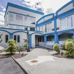 Econo Lodge Inn & Suites