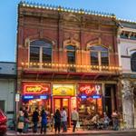 Bounty Hunter Wine Bar & Smokin' BBQ