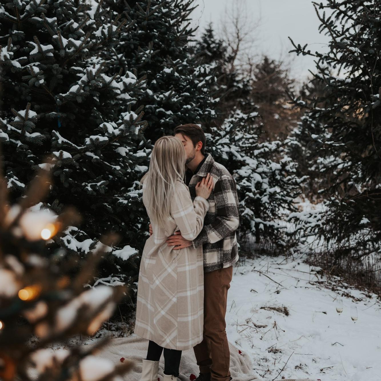 Winter engagement photos!