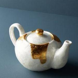 Ursula Teapot