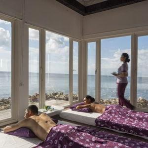 Honeymoon Couples Massage on the Rocks