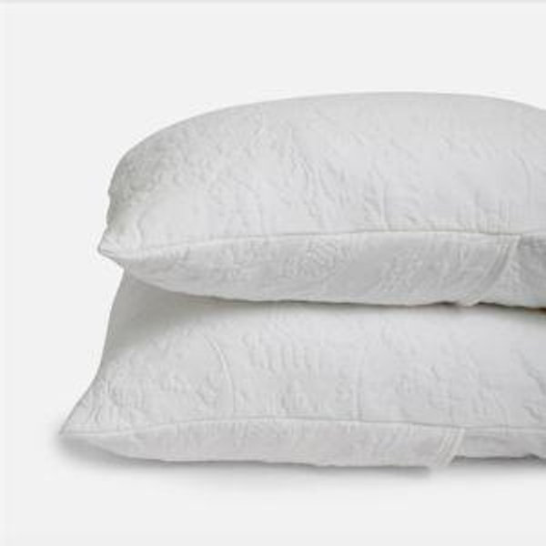 Classic Matelassé Pillow Shams