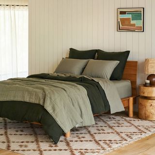 Garment Dyed Linen Box Quilt