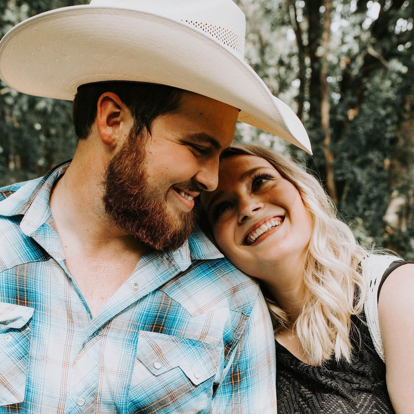The Wedding Website of Bethany Moorehouse and Jared Ball