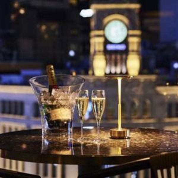 Champagne in Japan