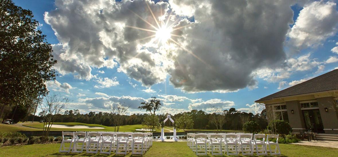 The Wedding Website of Larissa Lasmar and João Urbano