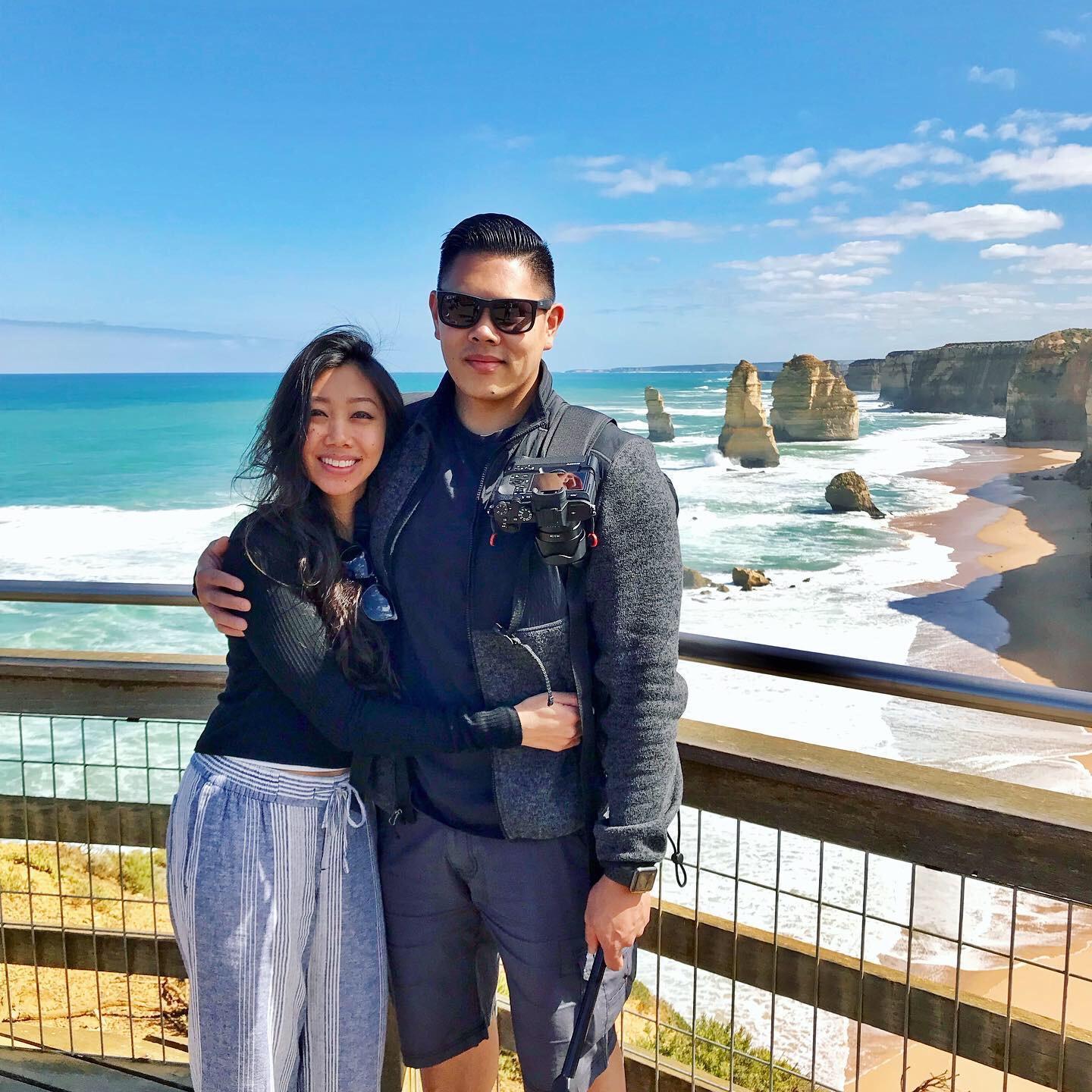 Soaking in the coastline views and the Twelve Apostles (Princetown, Australia)