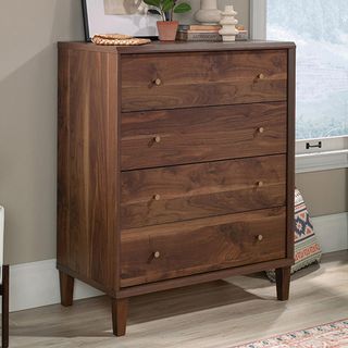 Willow Place 4-Drawer Chest