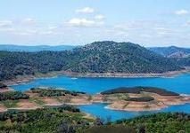 New Melones Lake