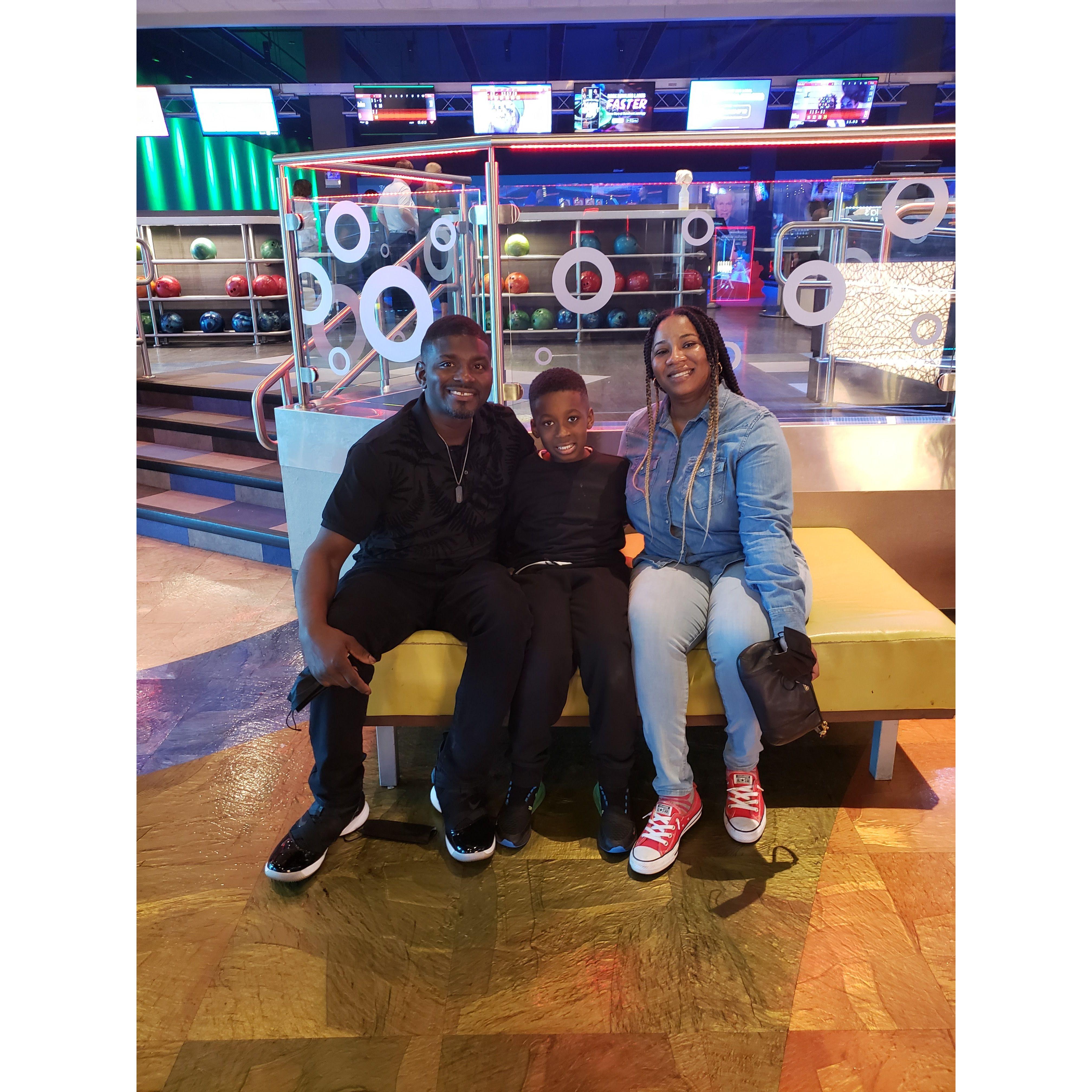 Family bowling night 