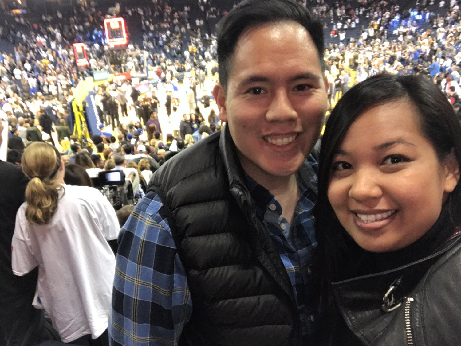 The time Royze could have chosen a Warriors playoff game but chose to see a Laker-Warriors game instead! #where'sKobe?!