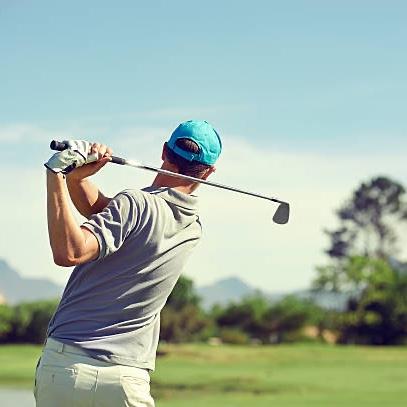 A Round of Golf for the Groom before the Vows