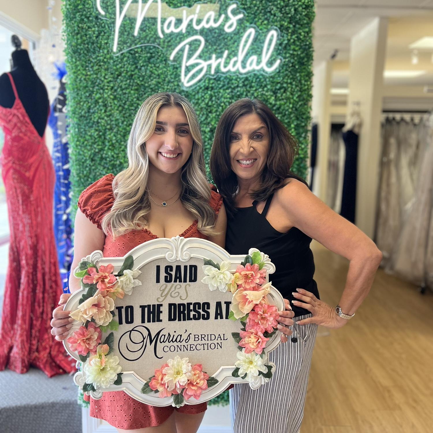 Wedding dress shopping!💍