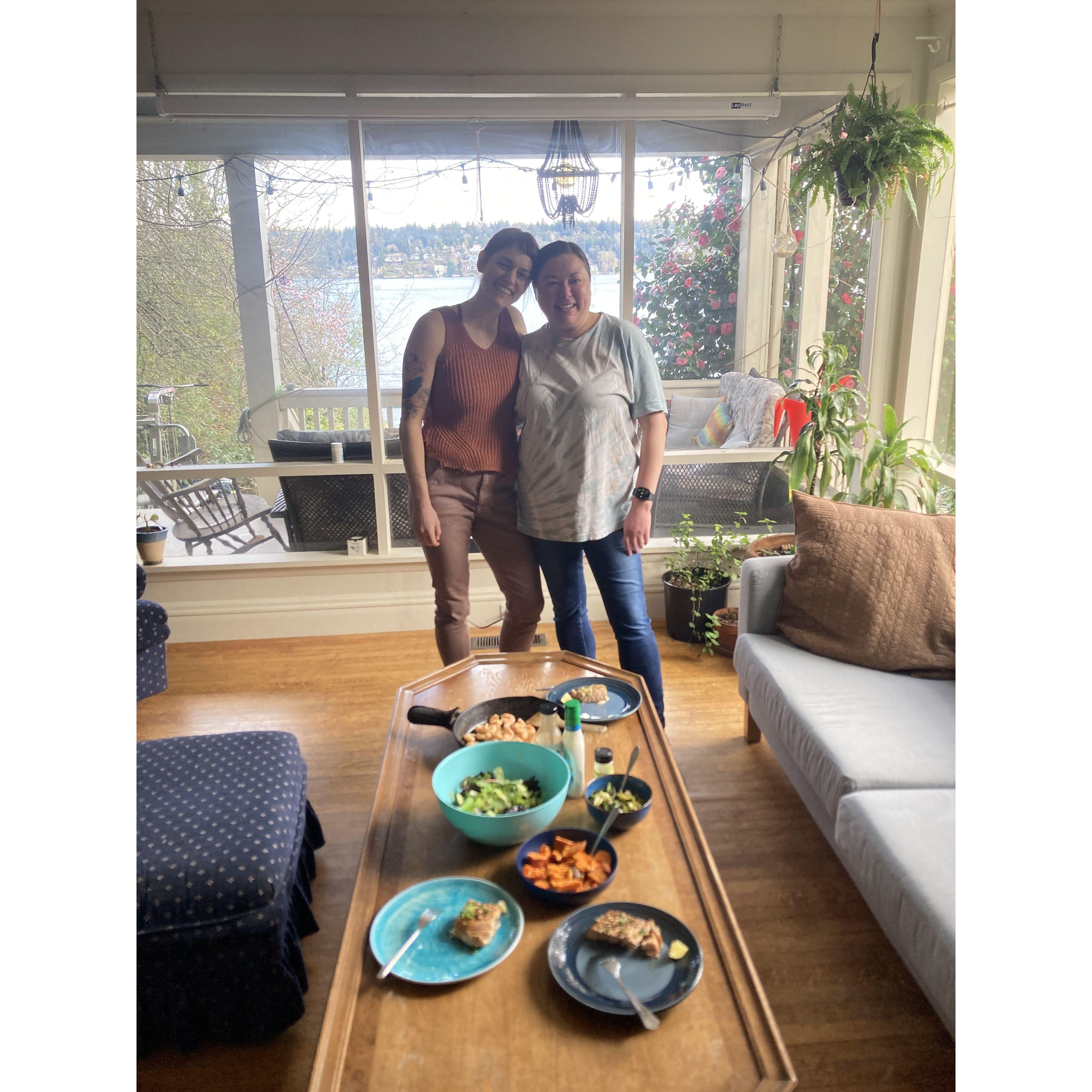 Misty came to visit us in Seattle, we feasted and ferried and frolicked!