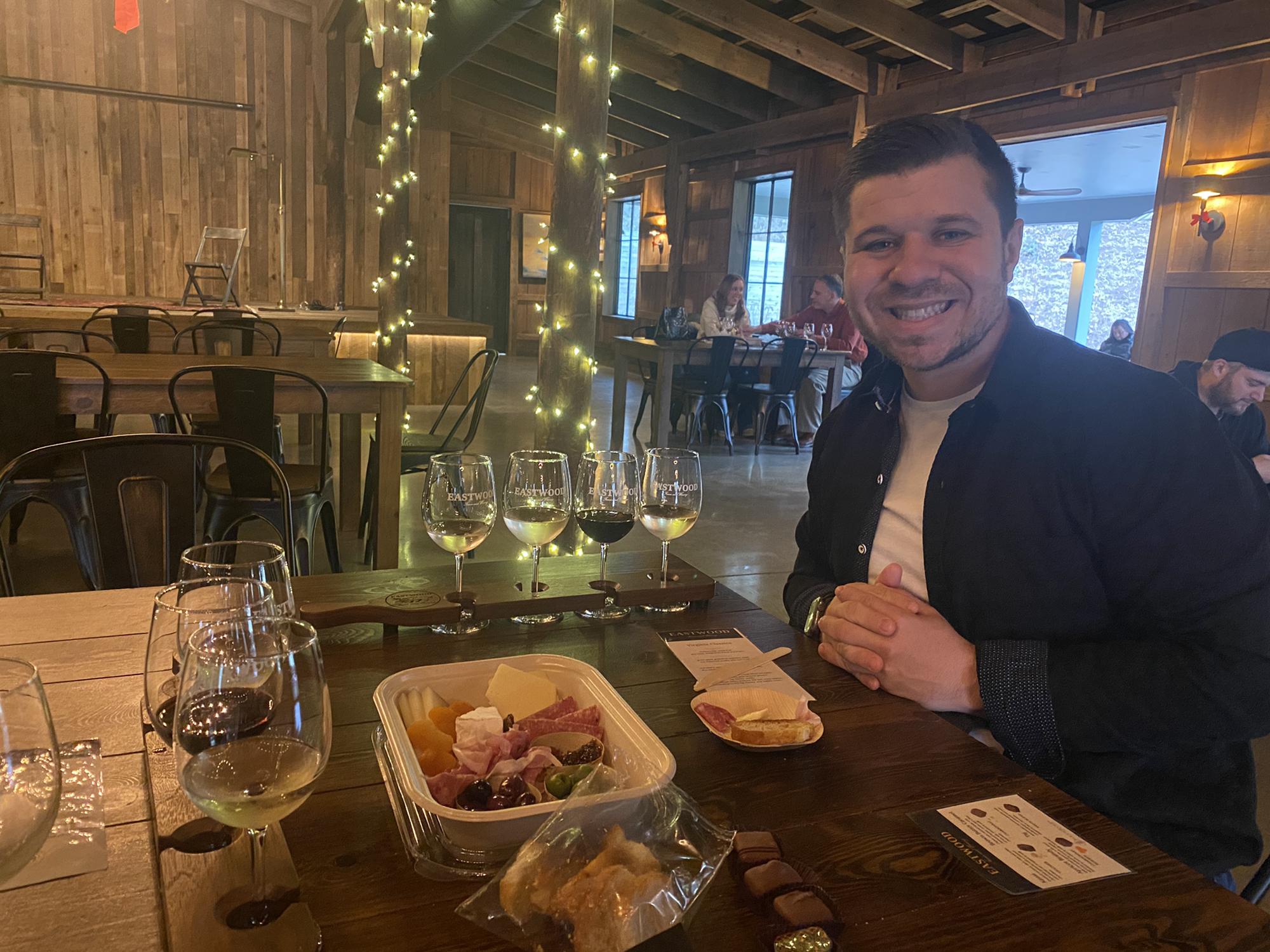 Javi knows one of my love languages is wine. So, to celebrate the beginning of 2022 he took me to a winery in the heart of Virginia’s wine country near Charlottesville!