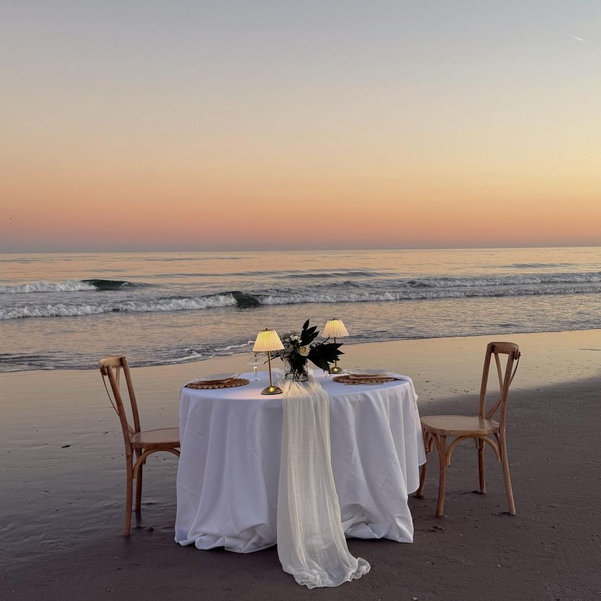 Honeymoon Candlelight Beach Dinner