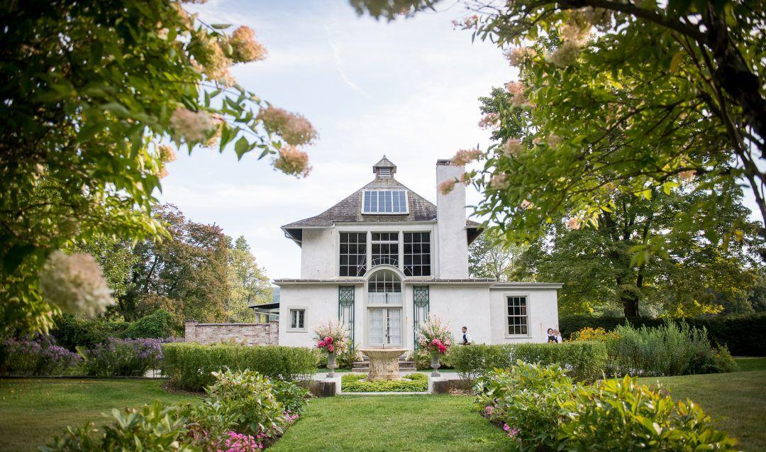 The Wedding Website of Samantha Corrinne and Chad Corrinne