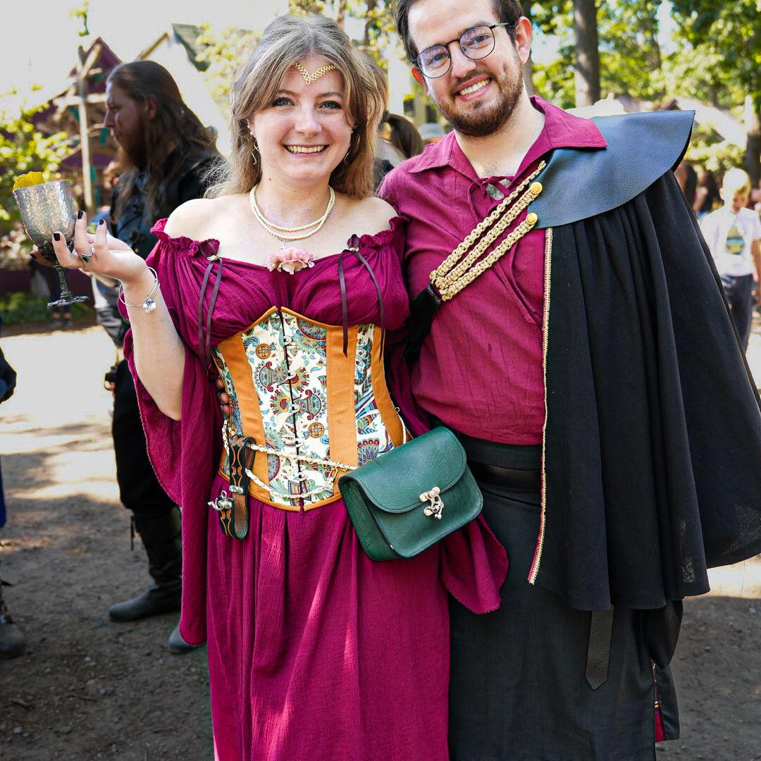 REN FEST (she looking so slay isn't she?)