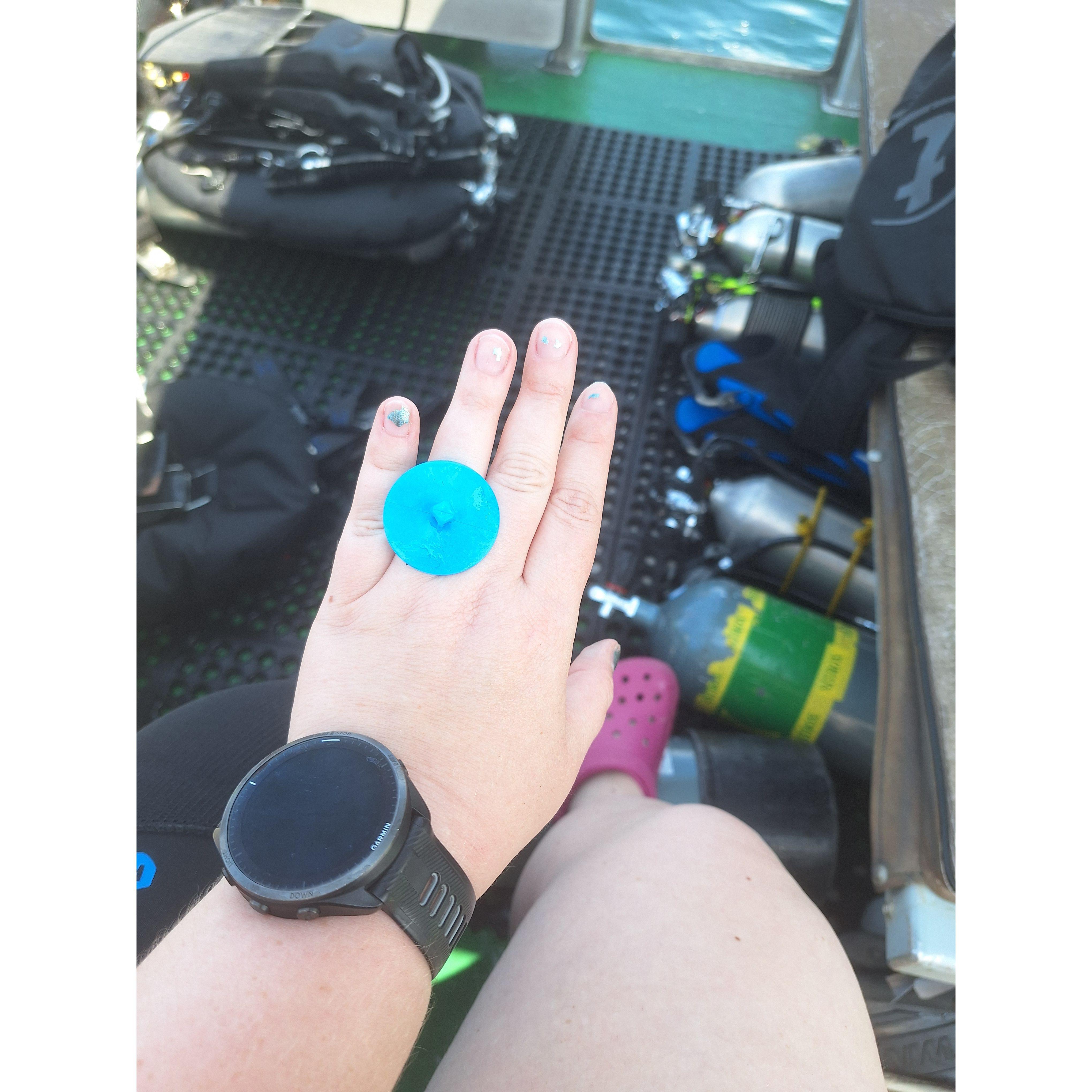 Great view of the ring pop
