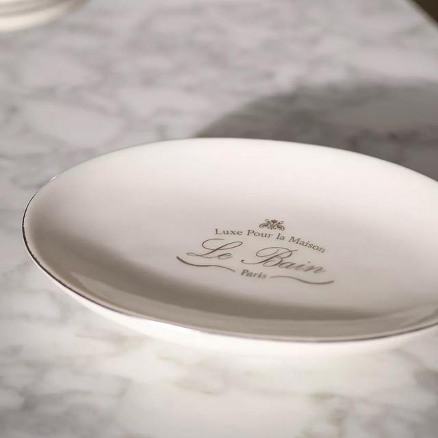 Le Bain Porcelain Soap Dish