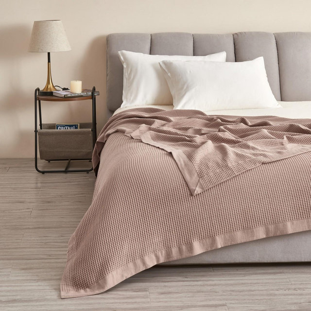 Great Bay Home 100% Cotton Soft All-Season Waffle Weave Knit Blanket