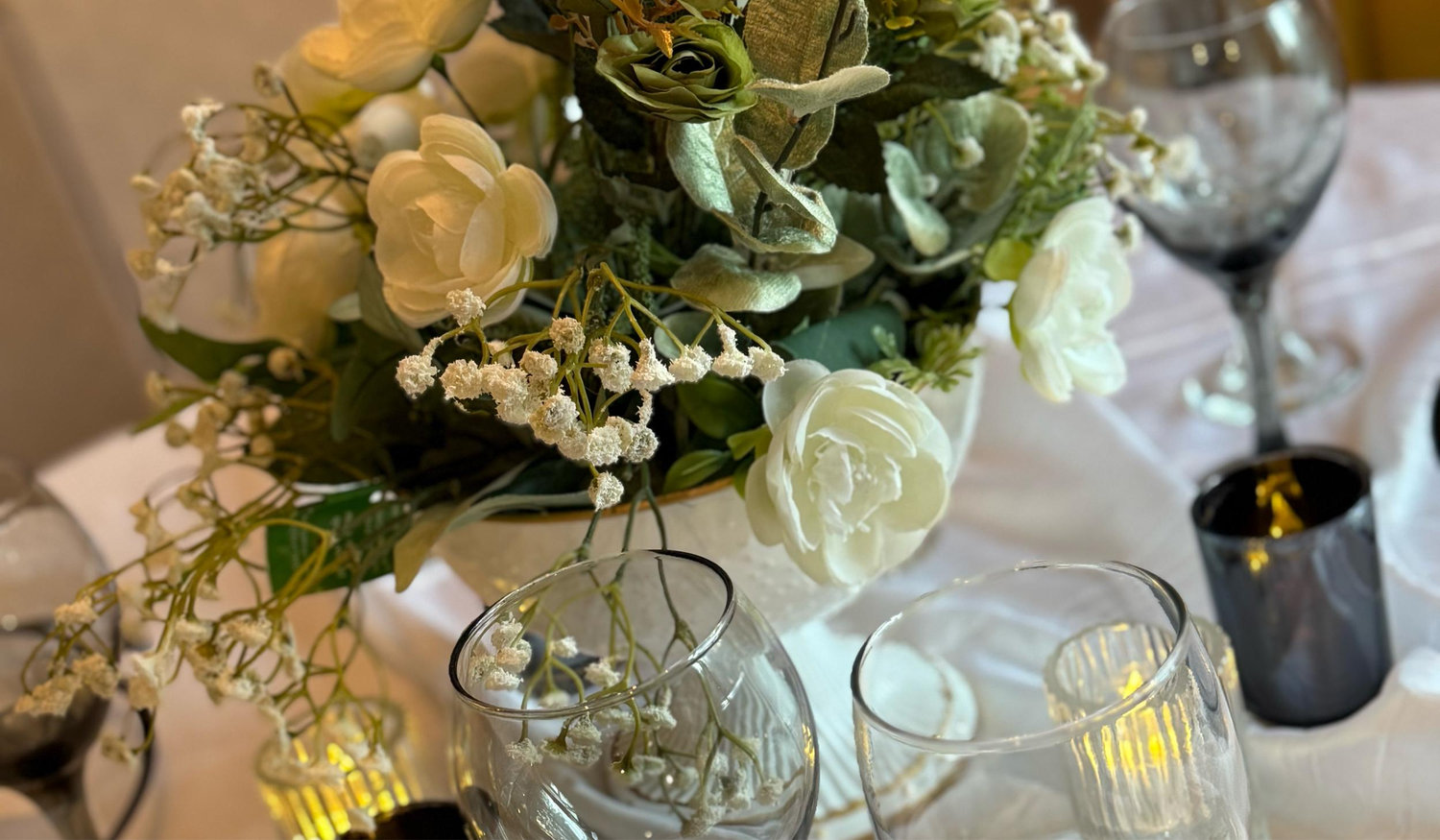 The Wedding Website of Ayanna Craig and Zachary Hanekamp