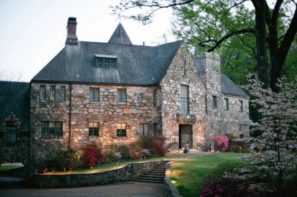 The Wedding Website of Chasity Bailey and Reed Clayton