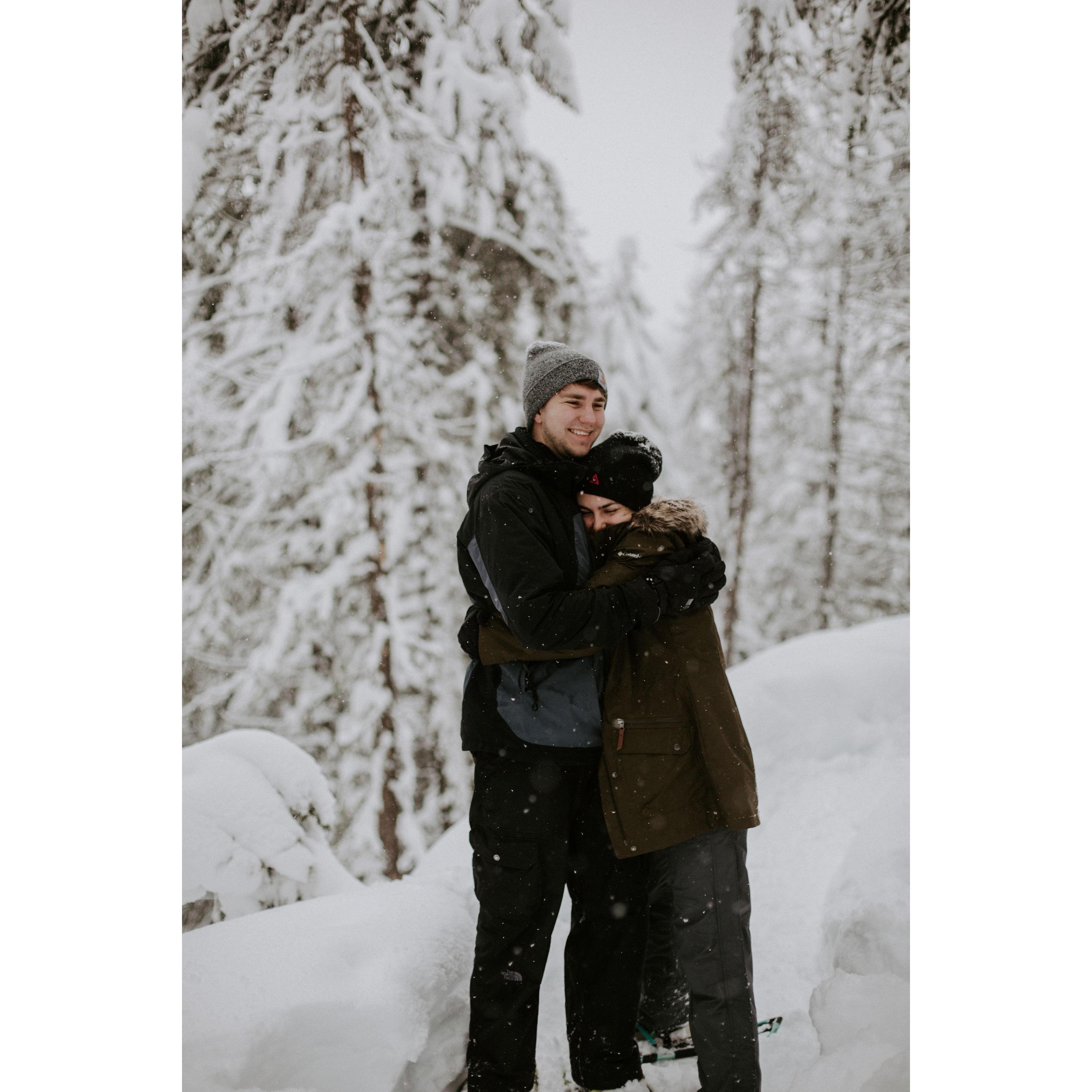 Snowshoe at Red Mountain with our volleyball team friends! Gorgeous photo via Rachel Lucus (Greenhouse Photo + Co)