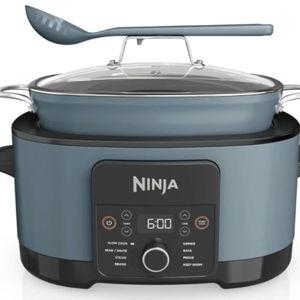 Ninja Foodi PossibleCooker, 8L, 8-in-1 Digital Slow Cooker and Multi-Cooker with Non-Stick Casserole, Steam Rack, Spoon and Glass Lid, Slow Cook, Steam, Sharp, Bake and More, Eight Portions, Sea Salt