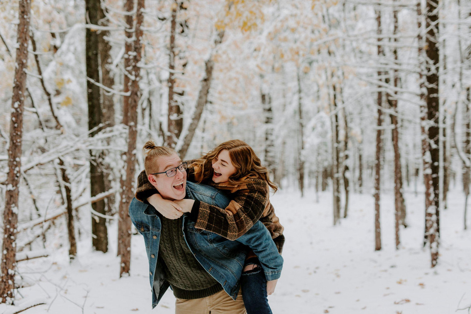 The Wedding Website of Lucas Dushack and Alyssa Lambert